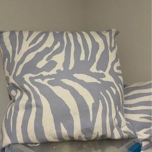 26 x 26 Zebra Print Throw Pillow Cover - Periwinkle and White